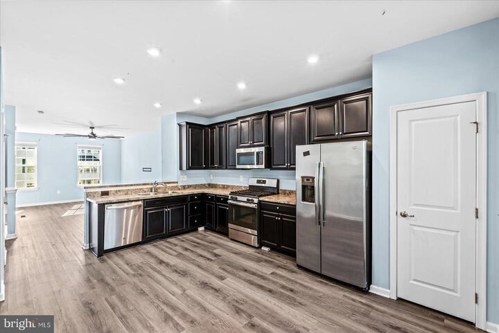 Property Photo: 720 River Crest Way VA 22405