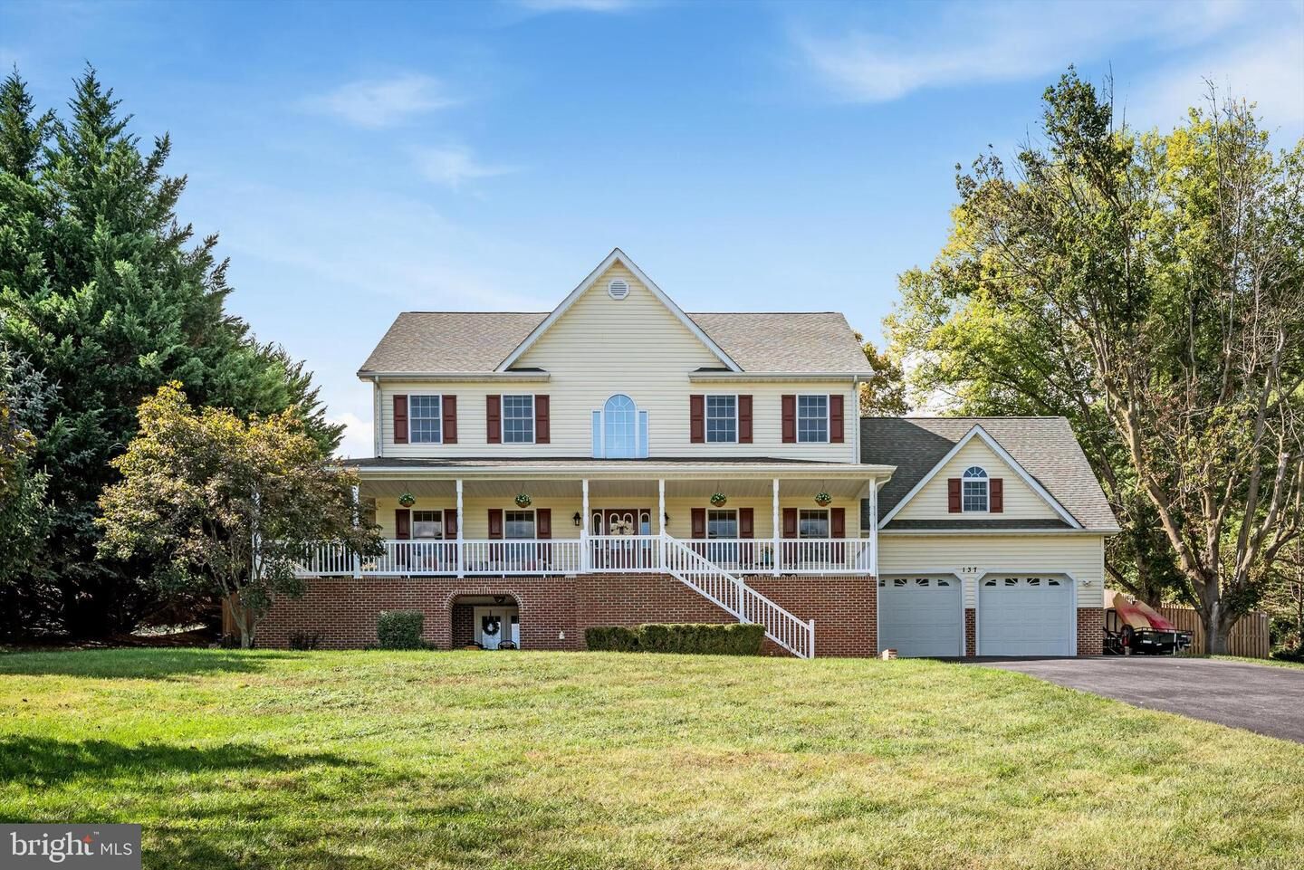 Property Photo:  137 Stonebrook Road  VA 22602