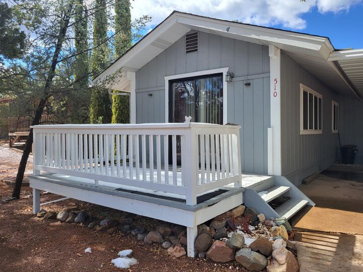 Property Photo: 510 E Evergreen Street AZ 85541