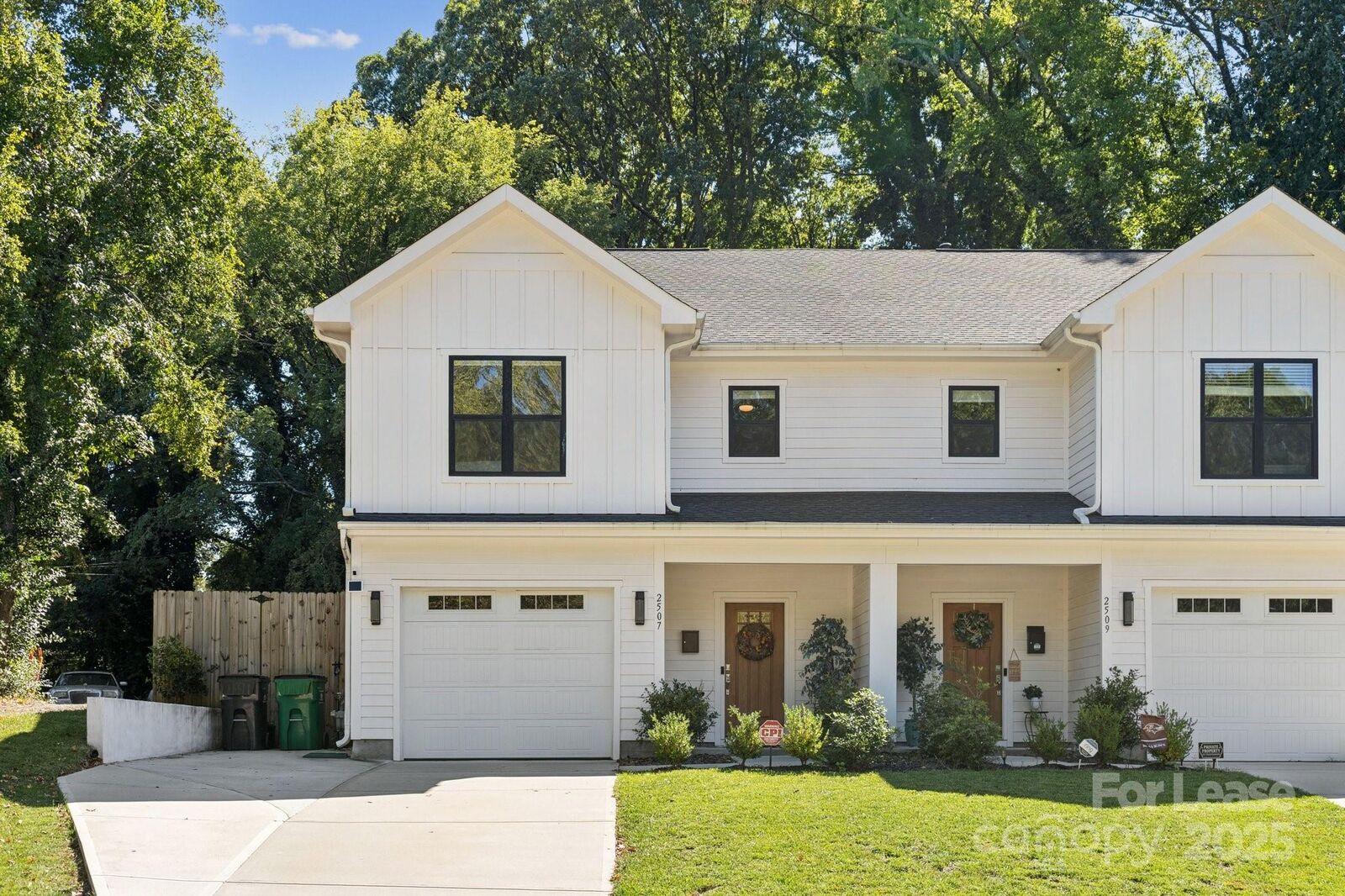 Property Photo: 2507 Marlowe Avenue NC 28208