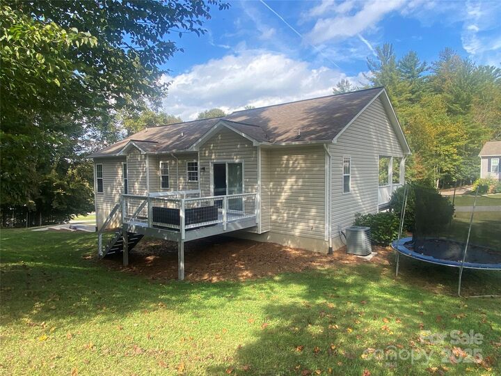 Property Photo:  128 Forest Glen Way  NC 28655 