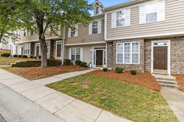 Property Photo: 563 Goldstaff Lane NC 28273