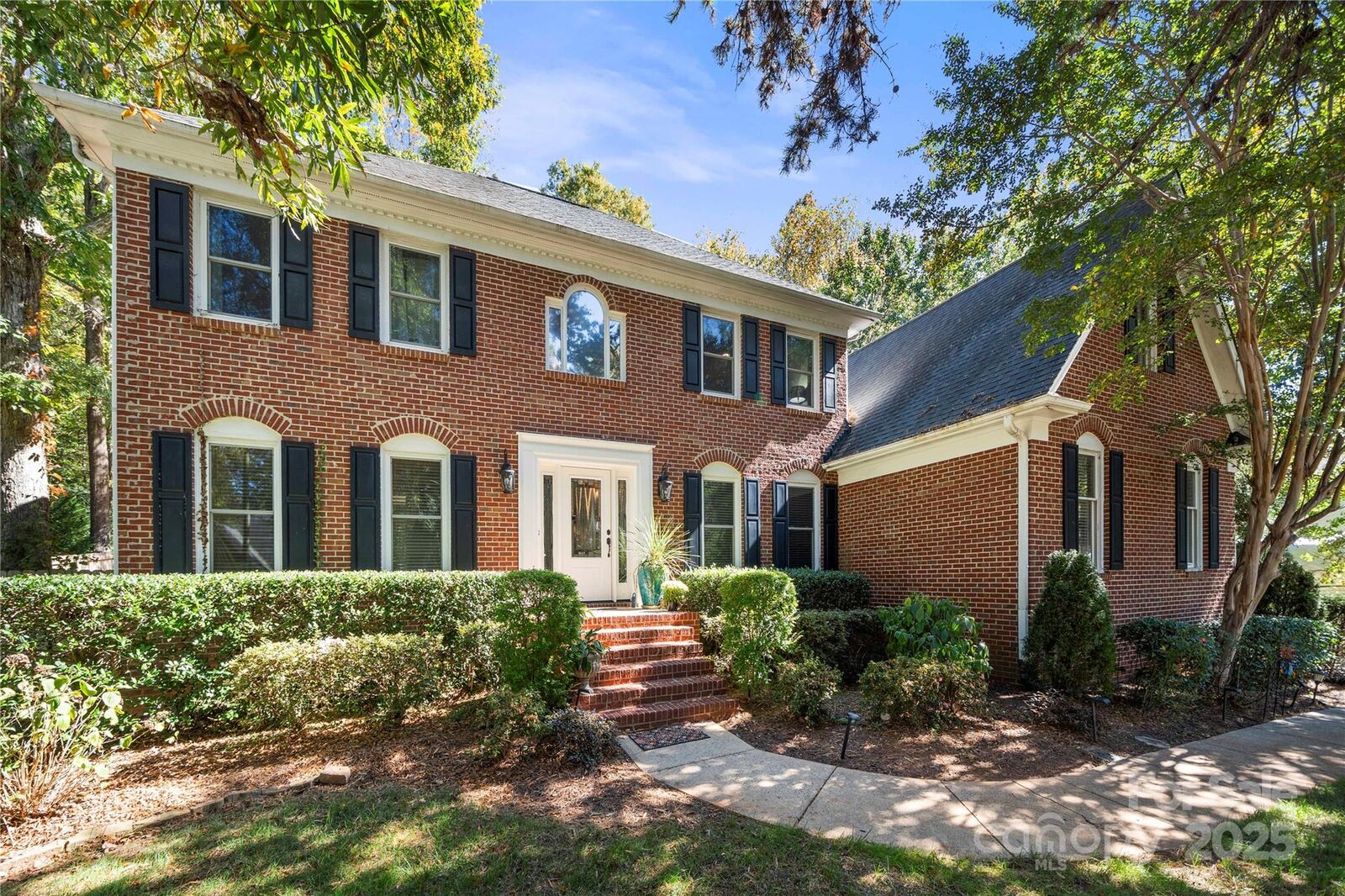 Property Photo:  1386 Timberlane Terrace  NC 28115 