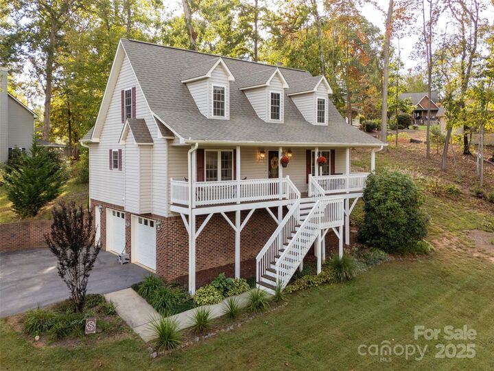 25 Brierfield Drive  Candler NC 28715 photo