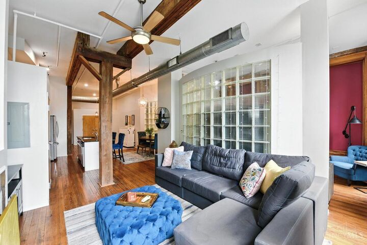 Property Photo:  1214 Vine Street  OH 45202 