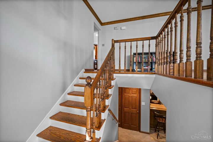 Property Photo: 6034 Countryhills Drive OH 45248