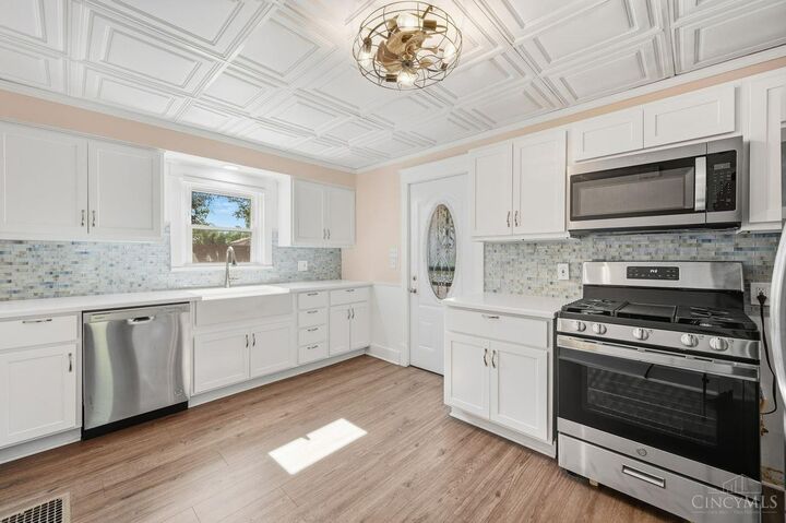 Property Photo: 5140 Imwalle Avenue OH 45217