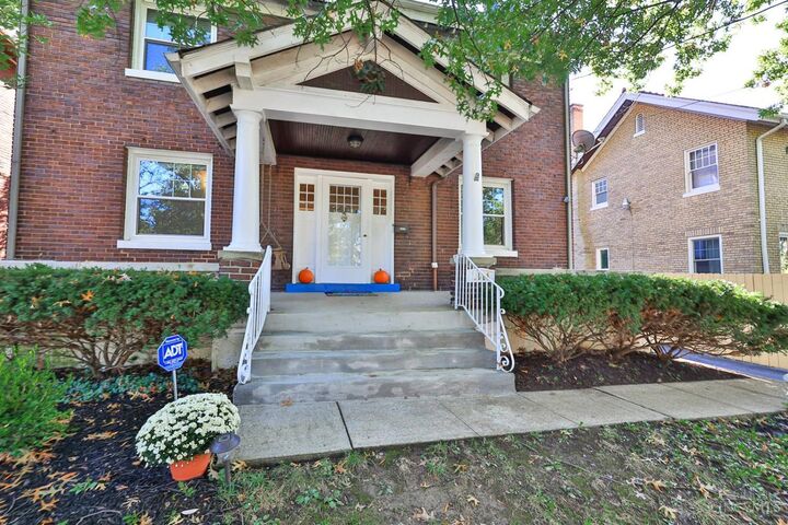 Property Photo:  1344 Delta Avenue  OH 45208 