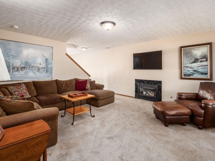 Property Photo:  135 Saratoga Street  OH 43015