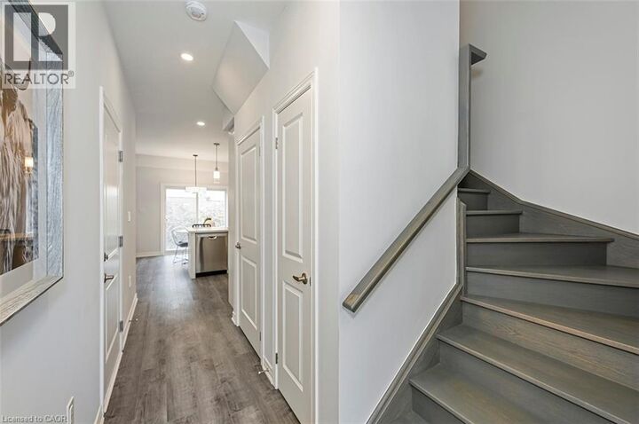 Property Photo: 205 Thames Way 22 ON L0R 1W0