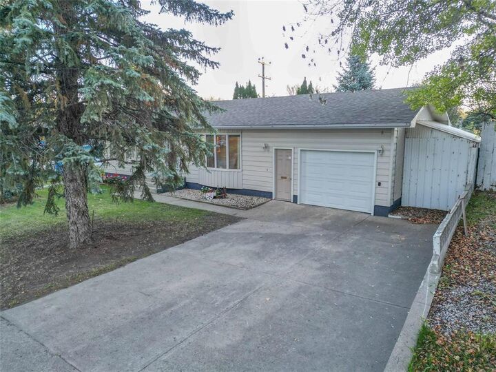 Photo de la propriété: 1319 26th Street MB R7B 2C4