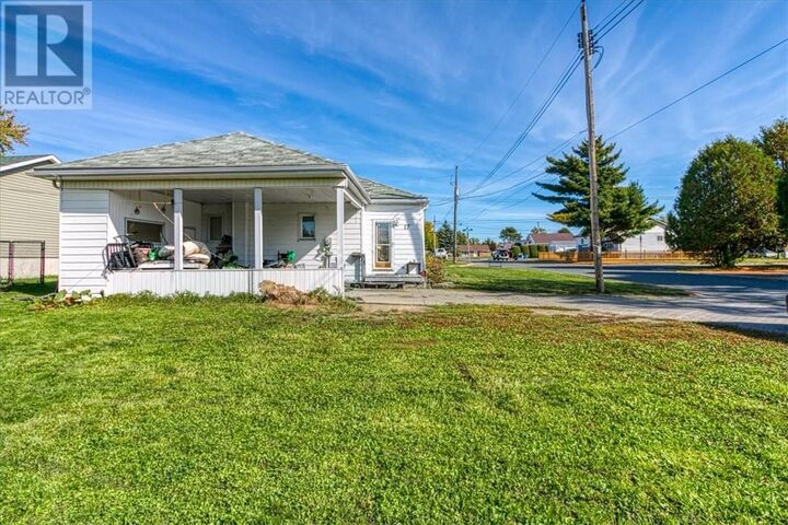 Photo de la propriété:  17 Morin Street  ON P0M 1L0