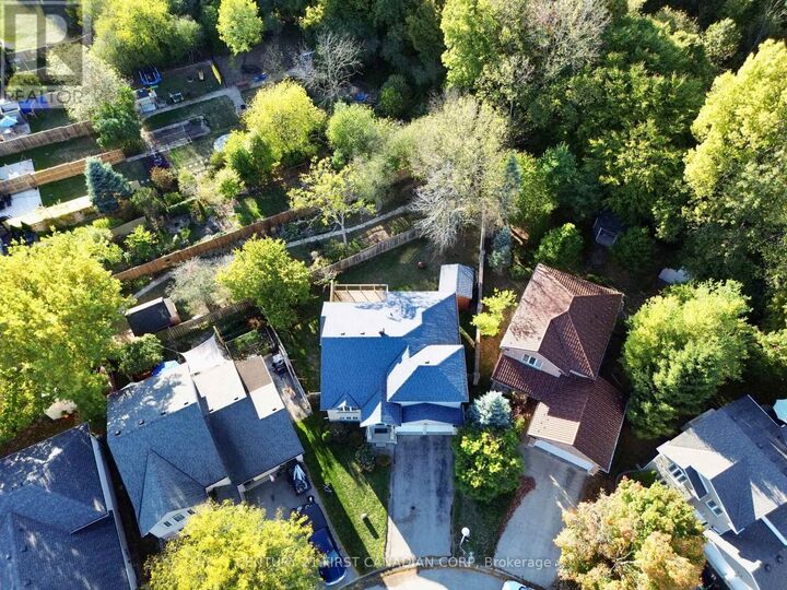 Property Photo:  581 Forest Creek Place  ON N5Y 5T7 