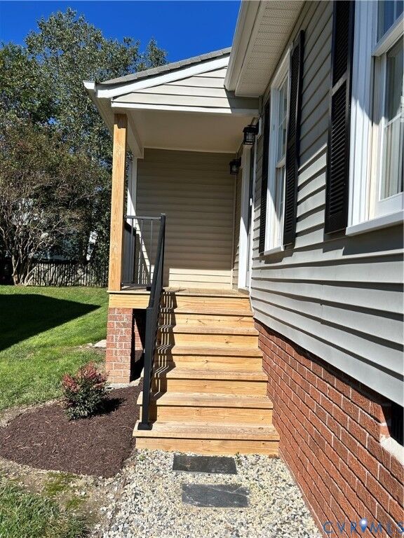 Property Photo:  13624 Village Ridge Drive  VA 23114 