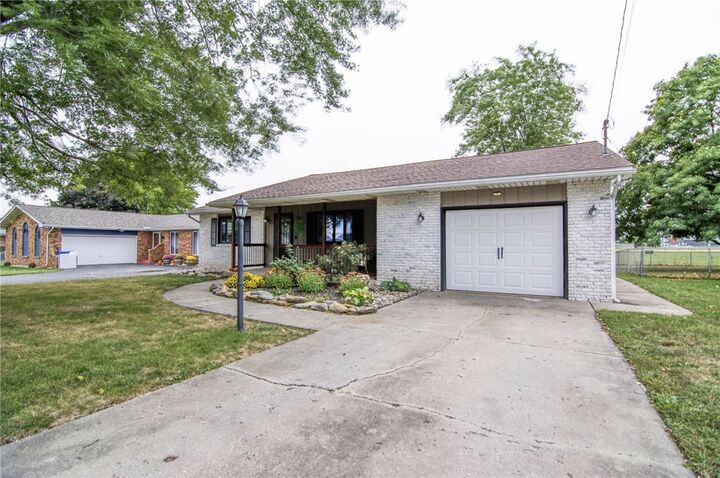 Property Photo: 375 Cook Street IL 62544