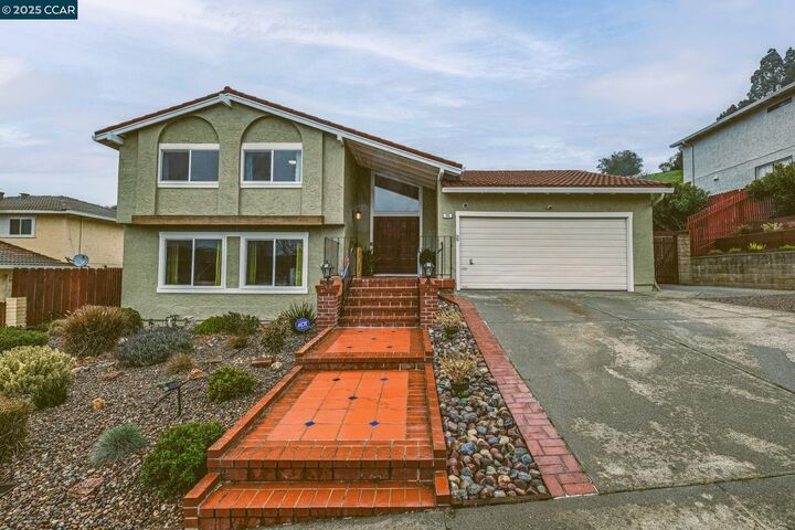 Property Photo: 705 Devils Drop Ct CA 94803