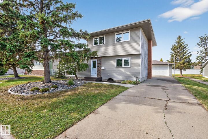 8012 172 Street NW  Edmonton AB T5T 0C8 photo