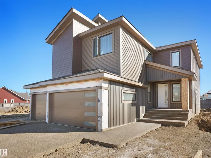 Property Photo:  3970 Ginsburg Crescent NW  AB T5T 4V1 