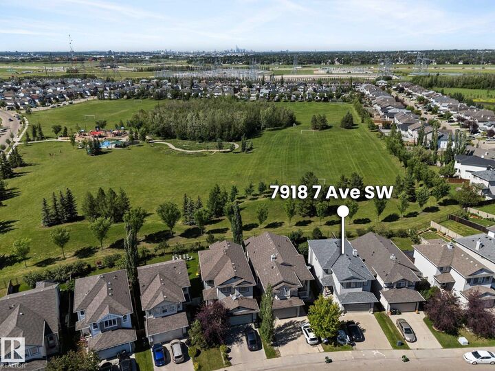 7918 7 Avenue SW  Edmonton AB T6X 1N3 photo
