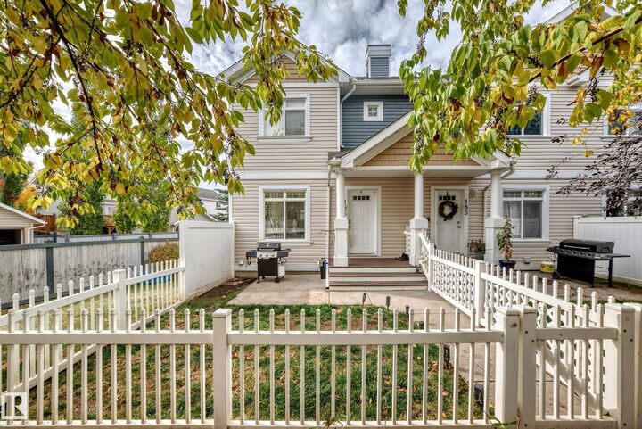 Property Photo: 1804 70 Street SW 186 AB T6X 0H4