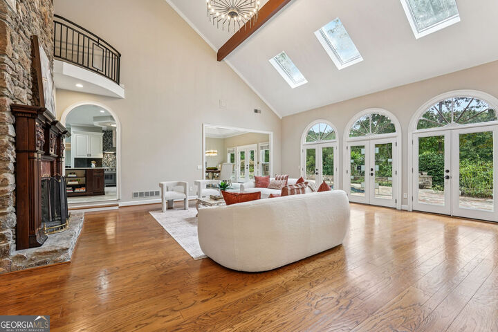 Property Photo:  511 Pine Valley Road SE  GA 30067 