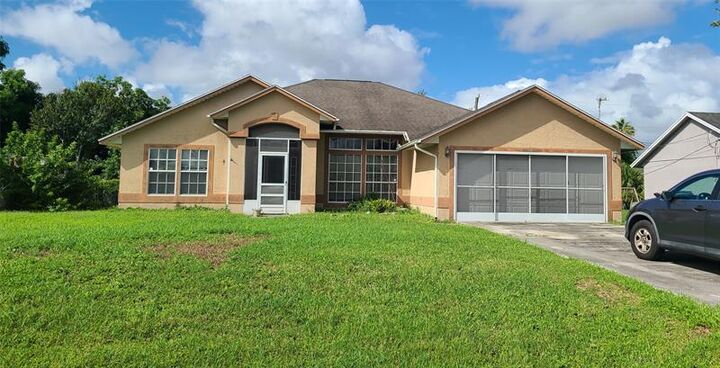 Property Photo:  1810 SW McAllister Ln  FL 34953