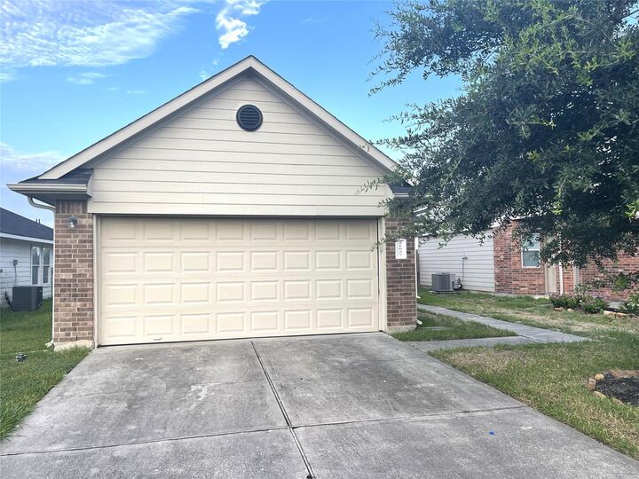 Property Photo: 21527 Falvel Misty Drive TX 77388