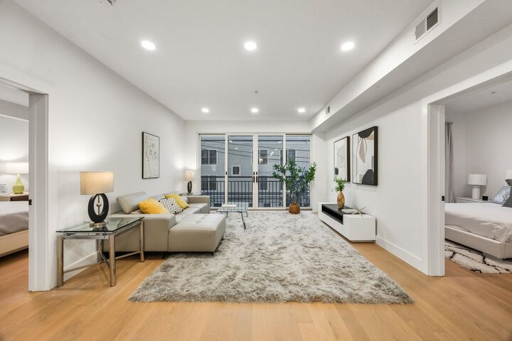 160 Brunswick St 302  Jc, Downtown NJ 07302 photo