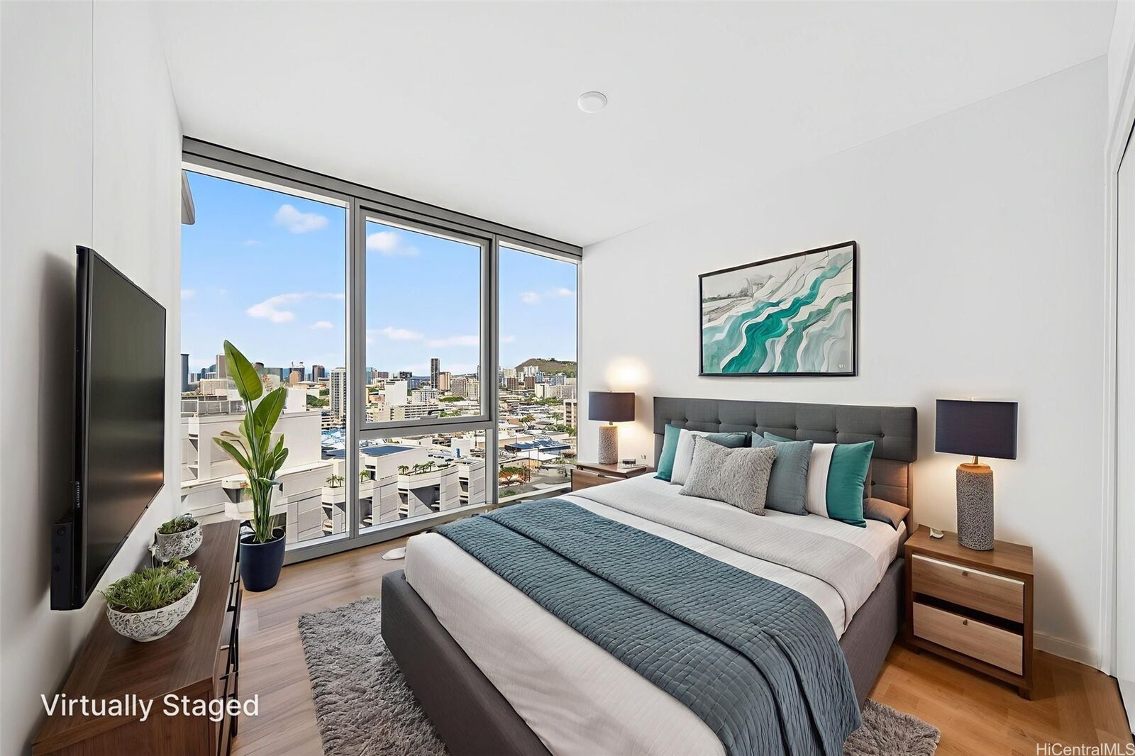 Property Photo: 1500 Rycroft Street 1704R HI 96814