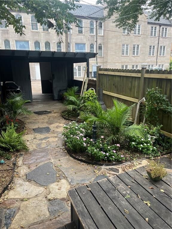 Property Photo: 202 S 6th Street KS 67301