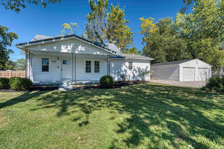 2714 Vann Avenue  Evansville IN 47714 photo
