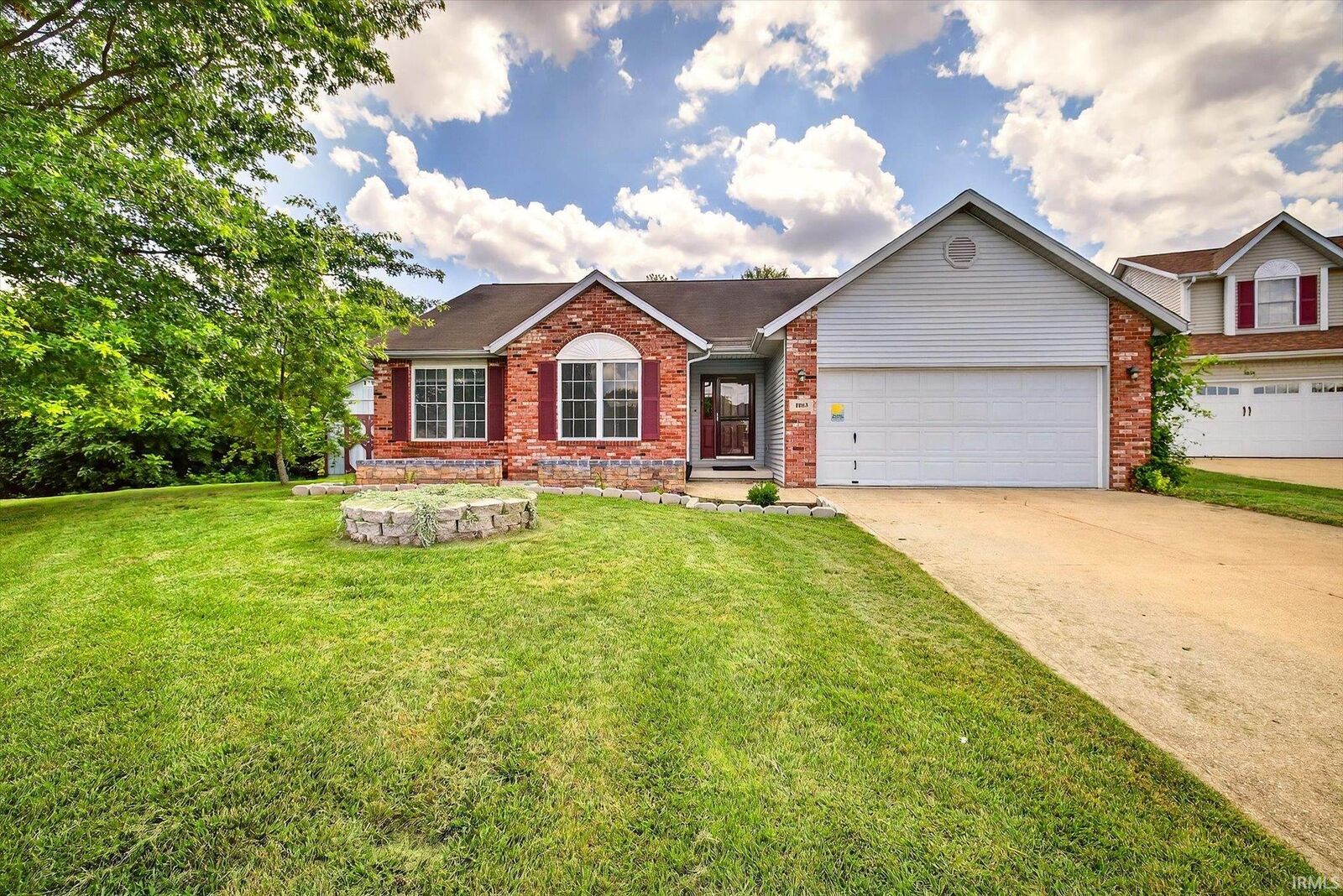 Property Photo:  1063 S Colchester Court  IN 47401 