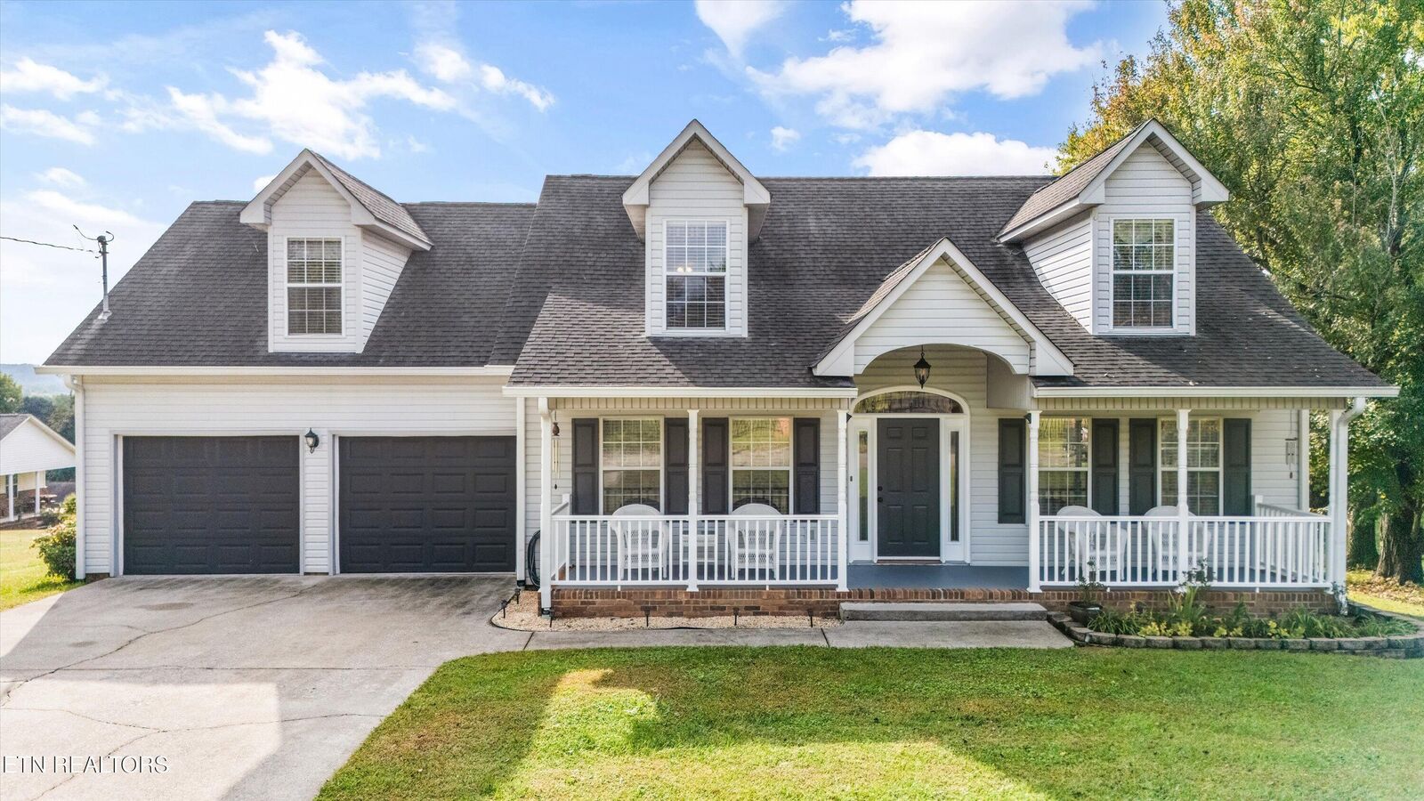 Property Photo: 925 Crestview Circle TN 37772