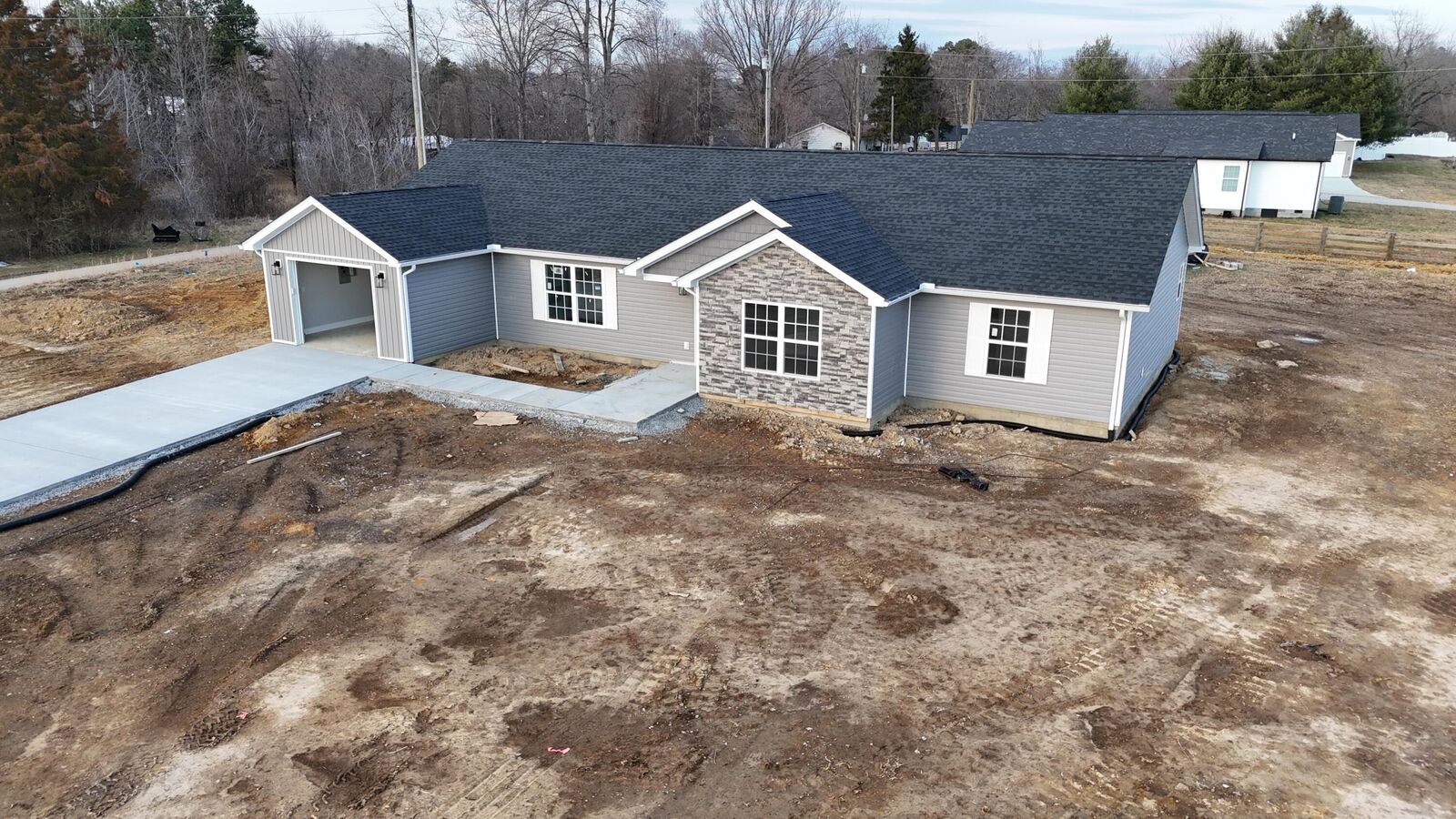 Property Photo:  85 Hutton Lane  KY 40701 