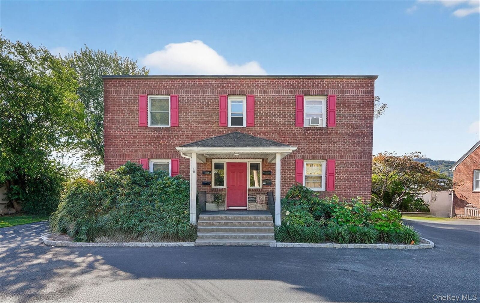 Property Photo: 17 Lafayette Avenue 3 NY 10993