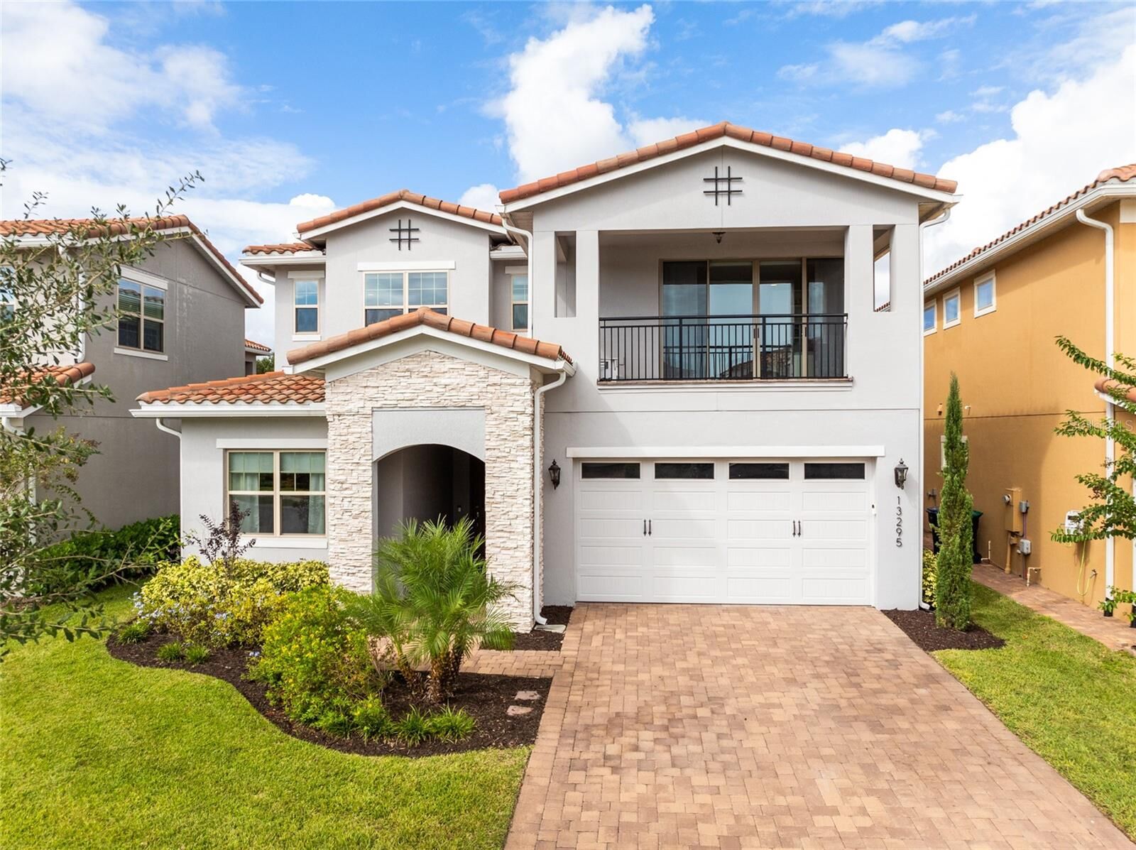 Property Photo:  13295 Bromborough Drive  FL 32832 