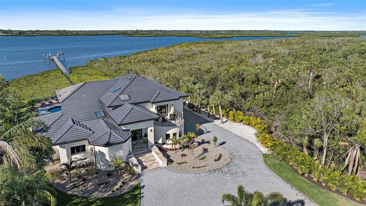Property Photo:  6178 9th Avenue Circle NE  FL 34212 