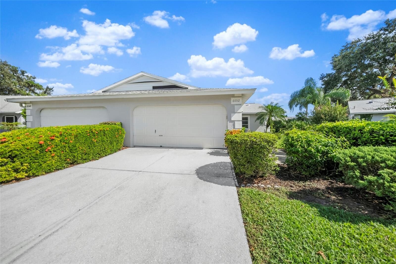 Property Photo: 6052 Bonaventure Place FL 34243
