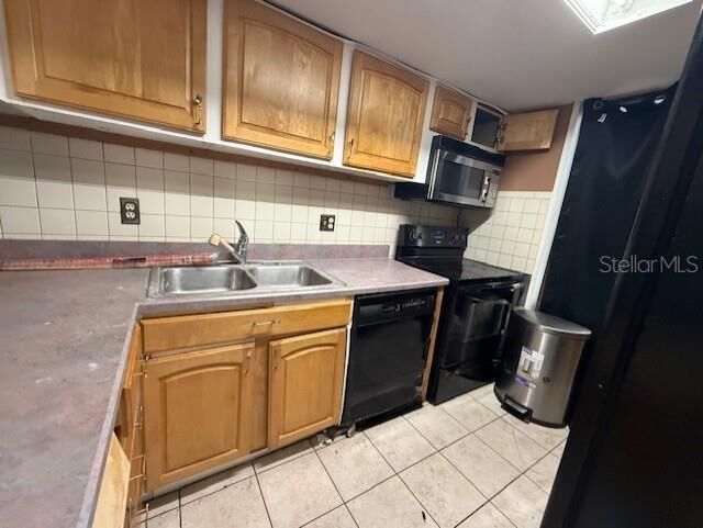 Property Photo: 30 Moree Loop 37 FL 32708