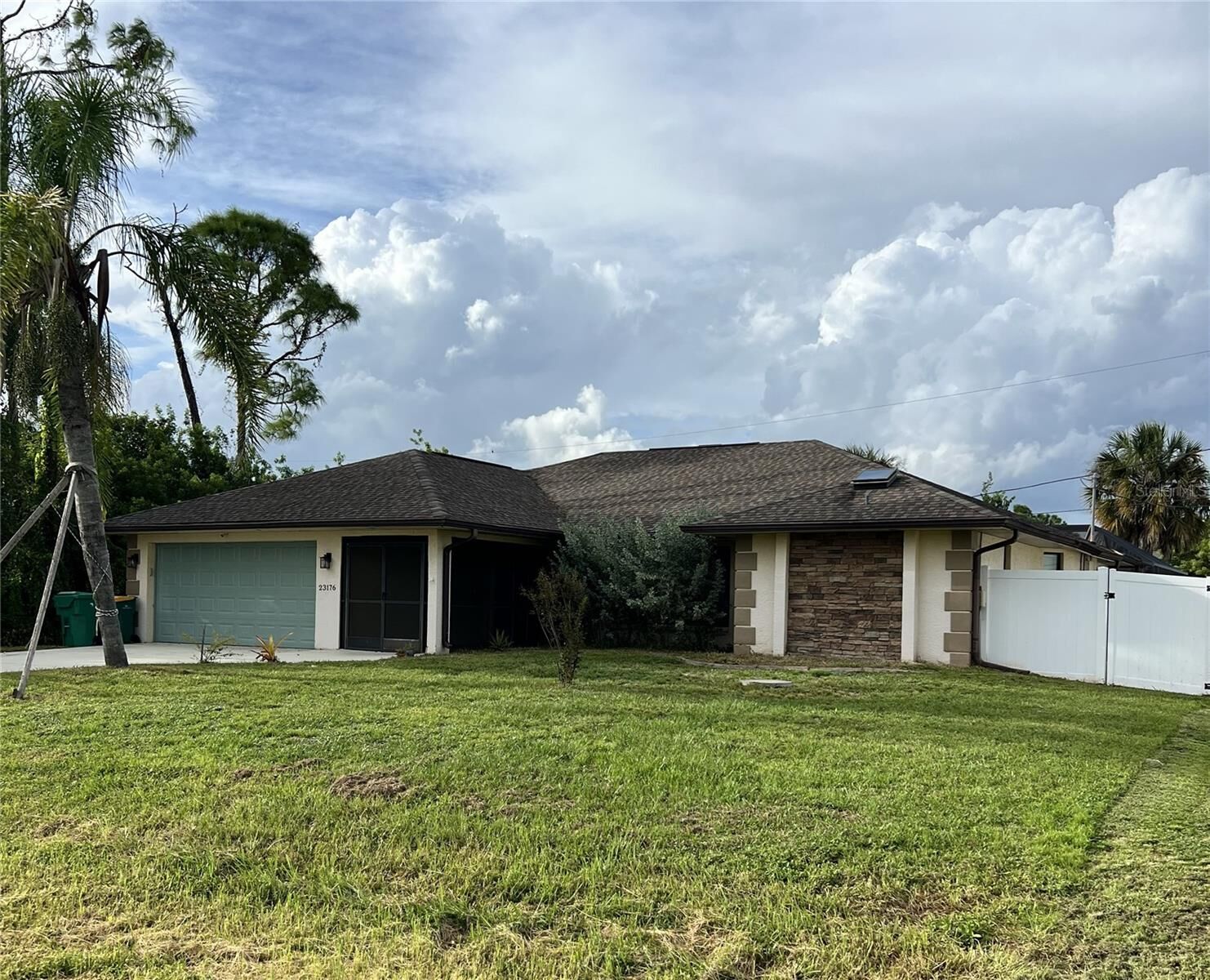 Property Photo: 23176 Aberdeen Avenue FL 33952