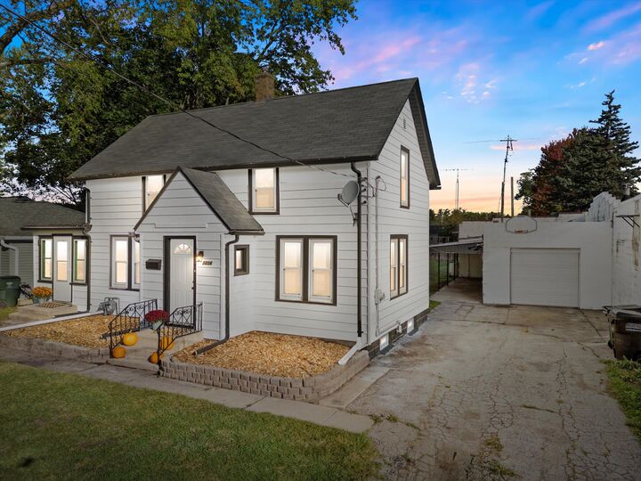 Property Photo: 1206 15th Ave WI 53182