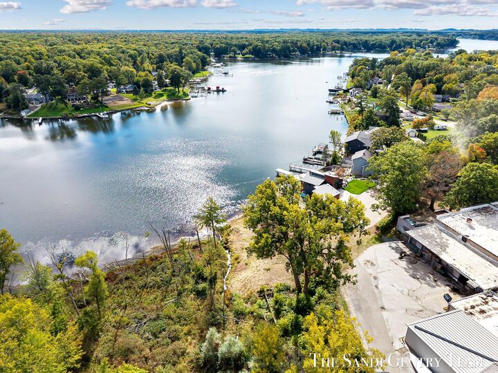 Property Photo: 148 Lake Street MI 49415
