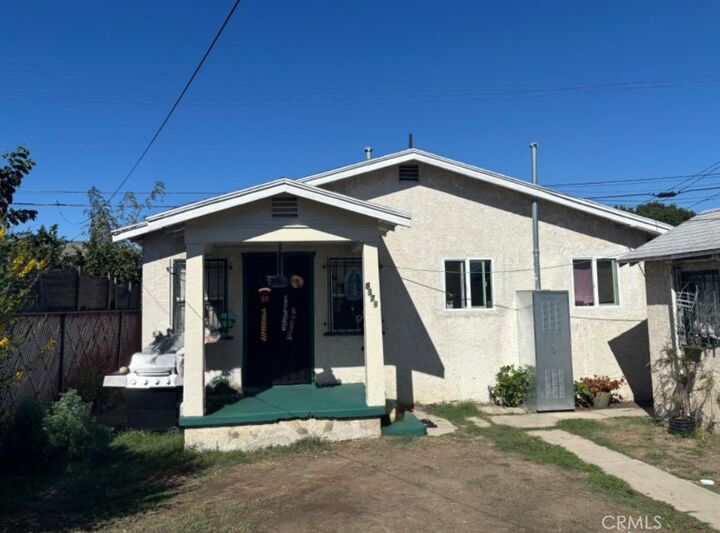 Property Photo:  837 W W Gage Ave  CA 90044