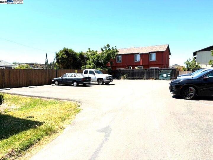 Property Photo: 188 Laurel CA 94541