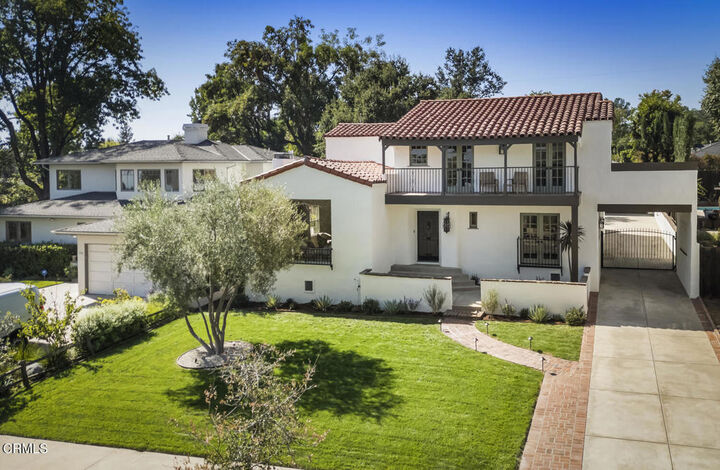 Property Photo: 1953 Grand Oaks Avenue CA 91001