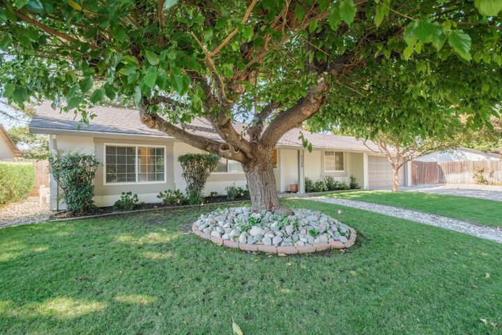 Property Photo:  3308 Eclipse Court  CA 95826 