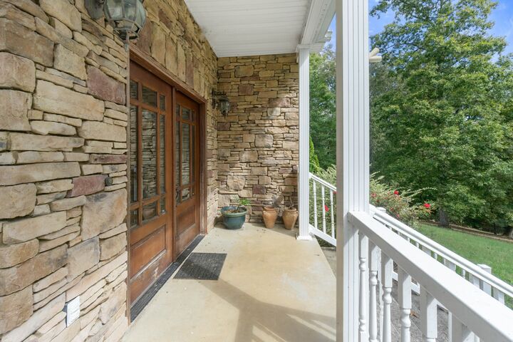 Property Photo:  4280 Mail Loop Rd  TN 37380 