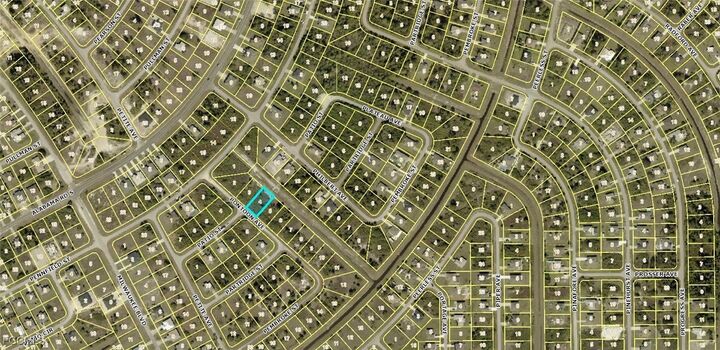 Property Photo:  367 Pontoon Avenue  FL 33974 