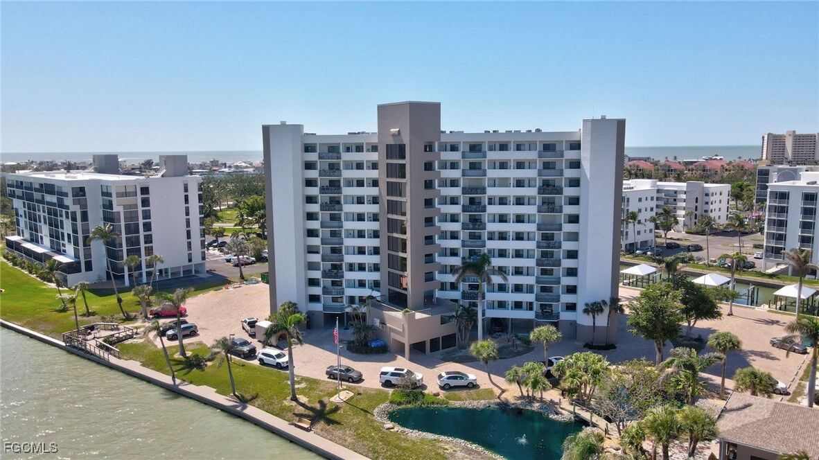 Property Photo:  4263 Bay Beach Lane 714  FL 33931 