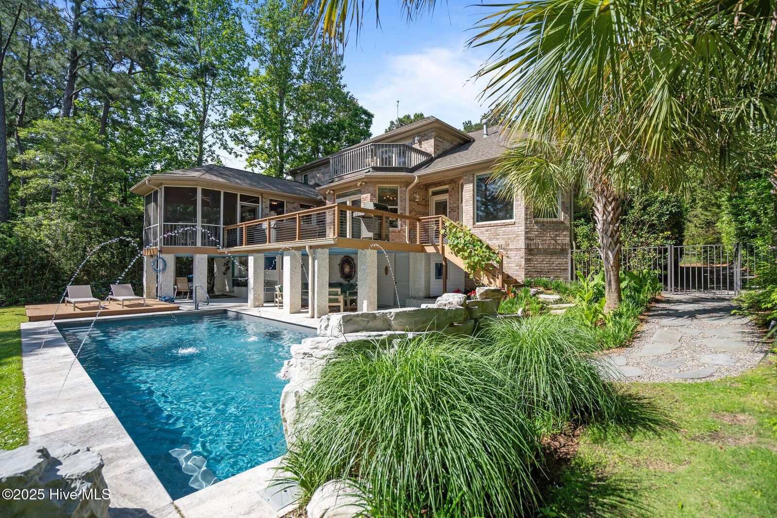 Property Photo:  1117 Futch Creek Road  NC 28411 